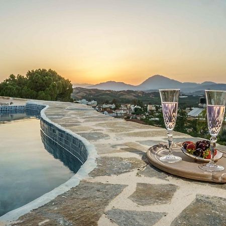 Villa Simantiri Pombia Esterno foto