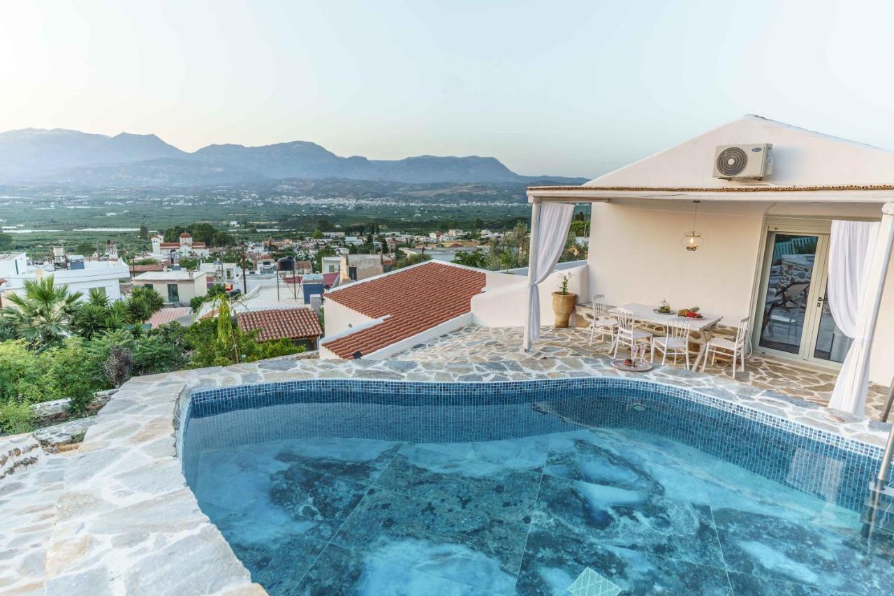 Villa Simantiri Pombia Esterno foto