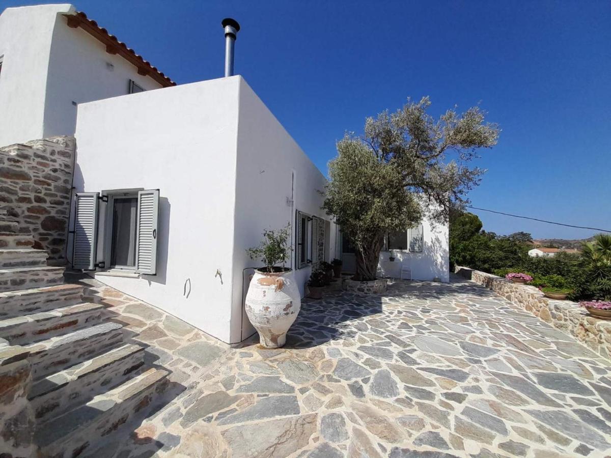 Villa Simantiri Pombia Esterno foto